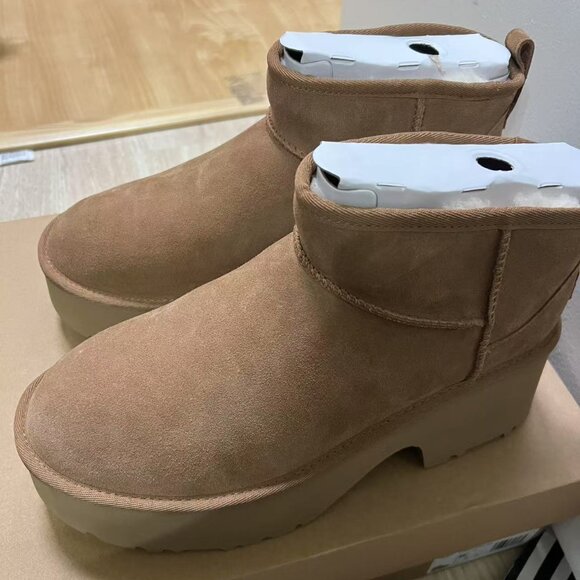 UGG Women's Classic Ultra Mini New Heights Boots - Picture 1 of 8
